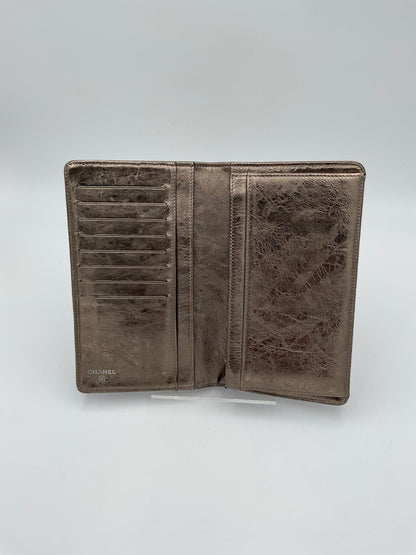 Chanel CHANEL Matèlassè Platinum Wallet