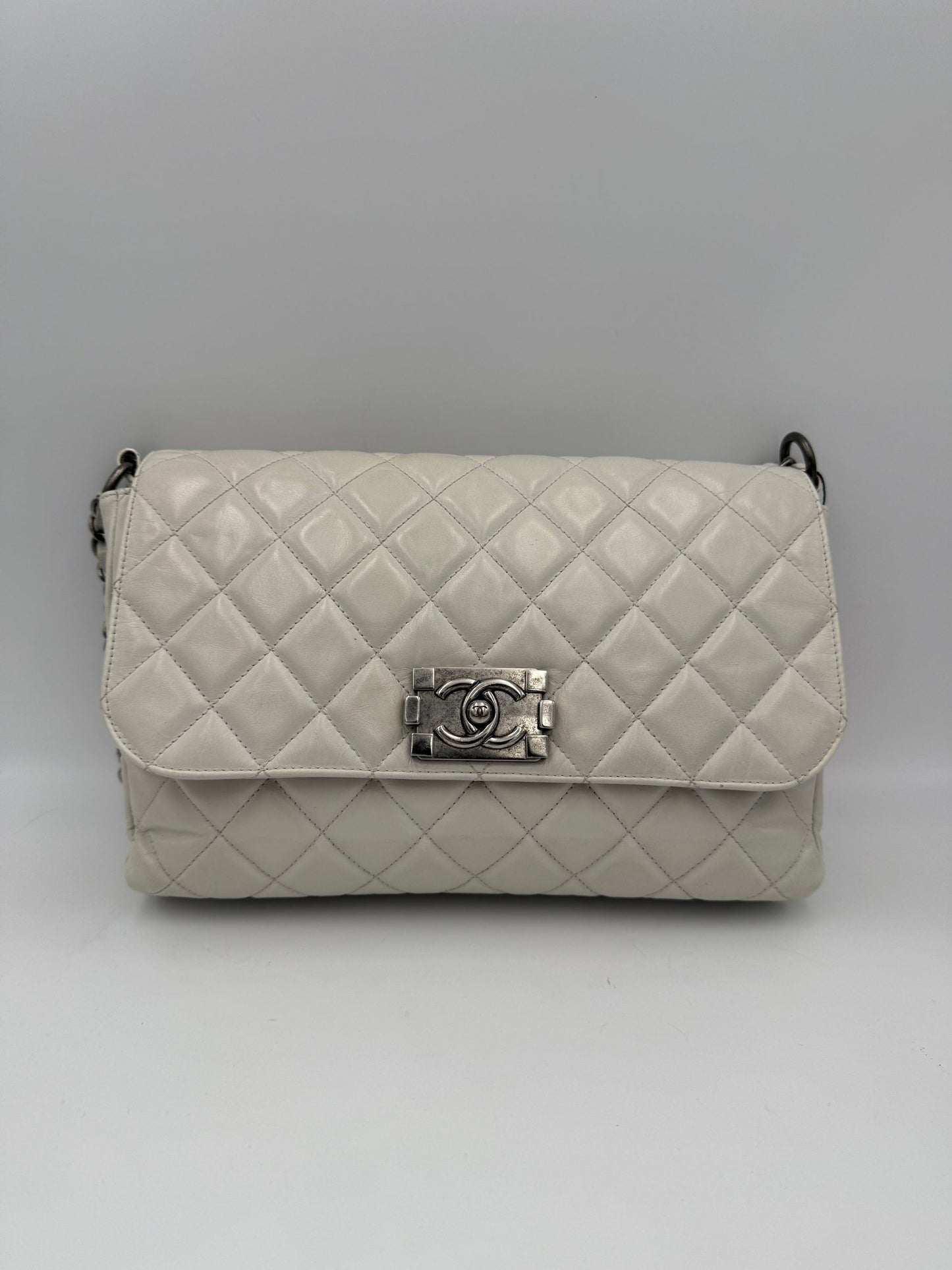 Chanel CHANEL SOFT BOY Large Handbag