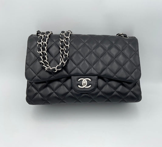 Chanel CHANEL Timeless Classique Jumbo Handbag