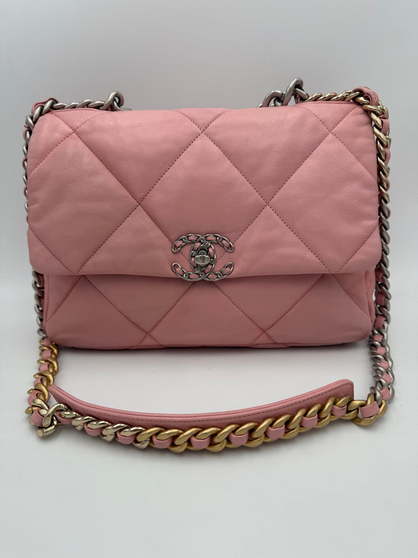 Chanel CHANEL 19 Medium Pink Handbag