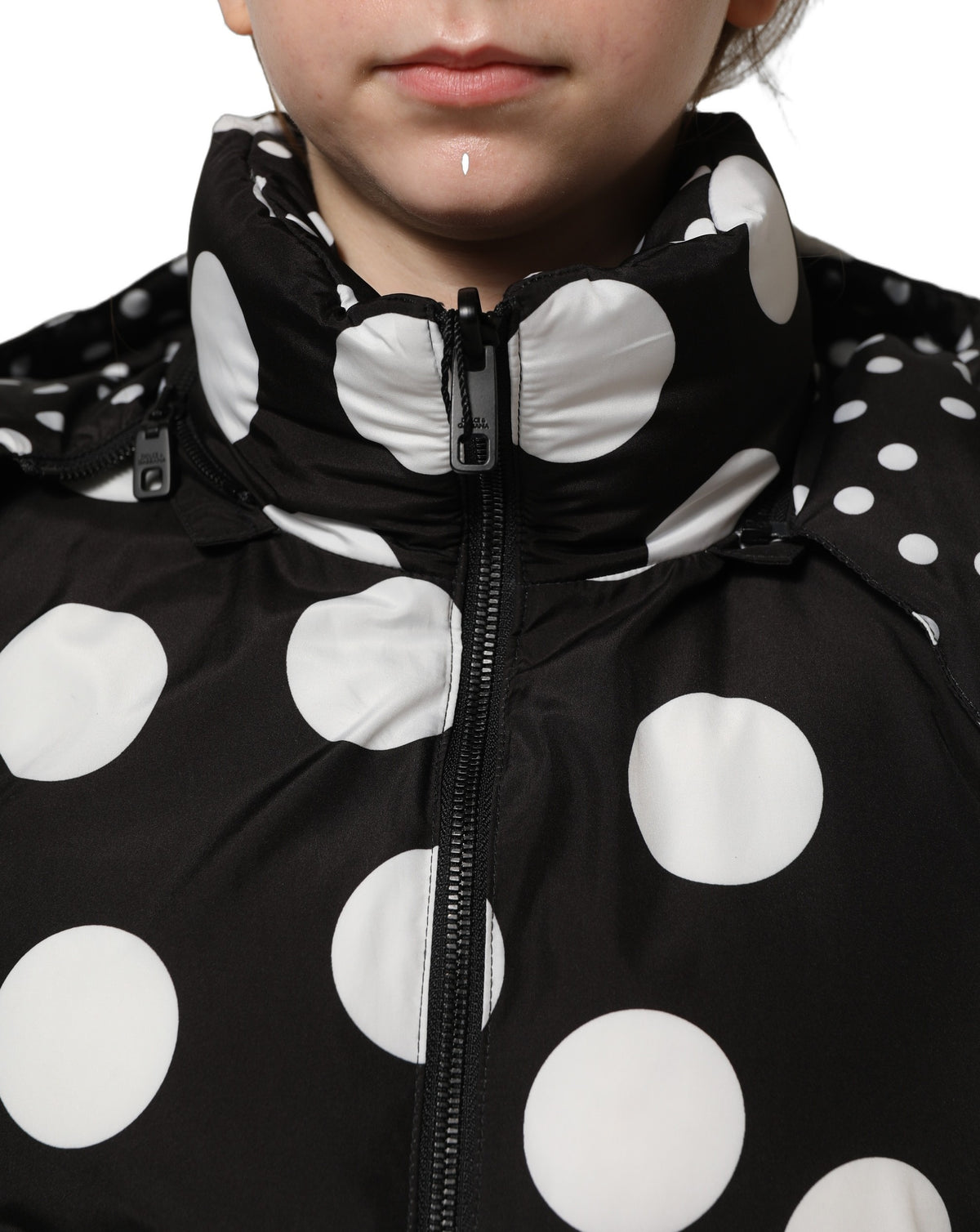 Dolce & Gabbana Schwarz-Weiß Gepunktete Kapuzen-Blouson-Jacke