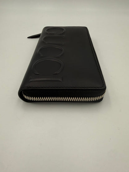 Gucci GUCCI Zip Black Front Logo Embossed Wallet