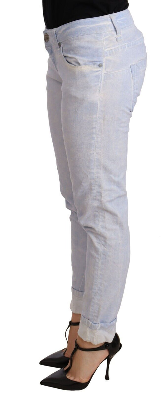 Acht Hellblaue Skinny Jeans aus Baumwolle mit umgeschlagenem Saum für Damen