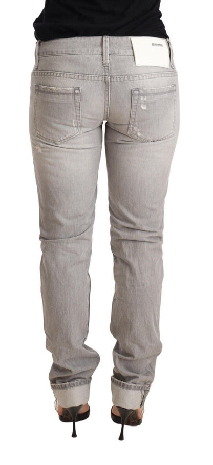 Acht – Graue, zerfetzte Slim-Fit-Jeans aus Baumwolle mit umgeschlagenem Saum für Damen