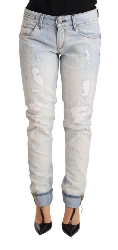 Acht – Hellblaue Jeanshose aus Baumwolle mit umgeschlagenem Saum im Used-Look