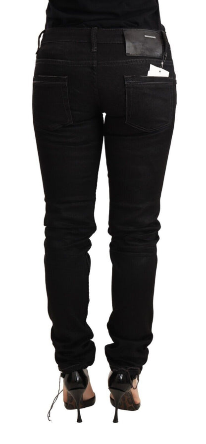 Acht – Schwarze Jeans aus gewaschener Baumwolle mit schmaler Passform und niedriger Taille