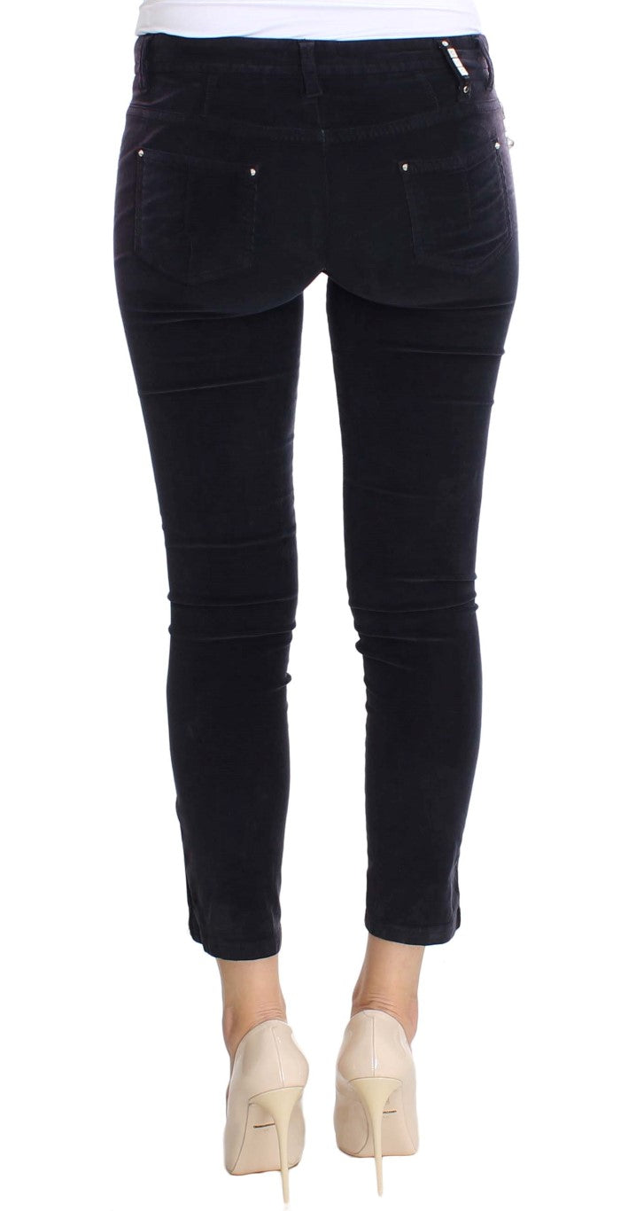 Costume National – Lilafarbene, verkürzte Cordjeans