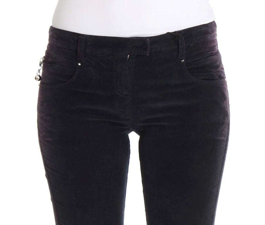 Costume National – Lilafarbene, verkürzte Cordjeans