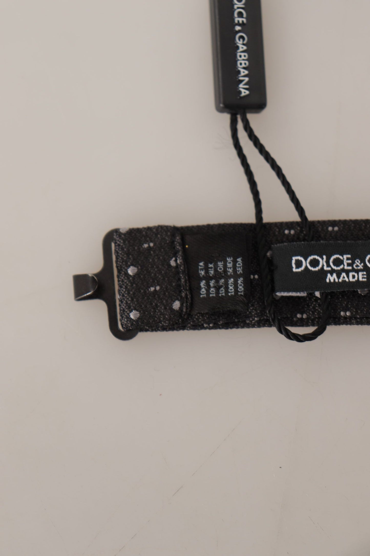 Dolce &amp; Gabbana – Grau gepunktete Papillon-Krawatte aus 100 % Seide