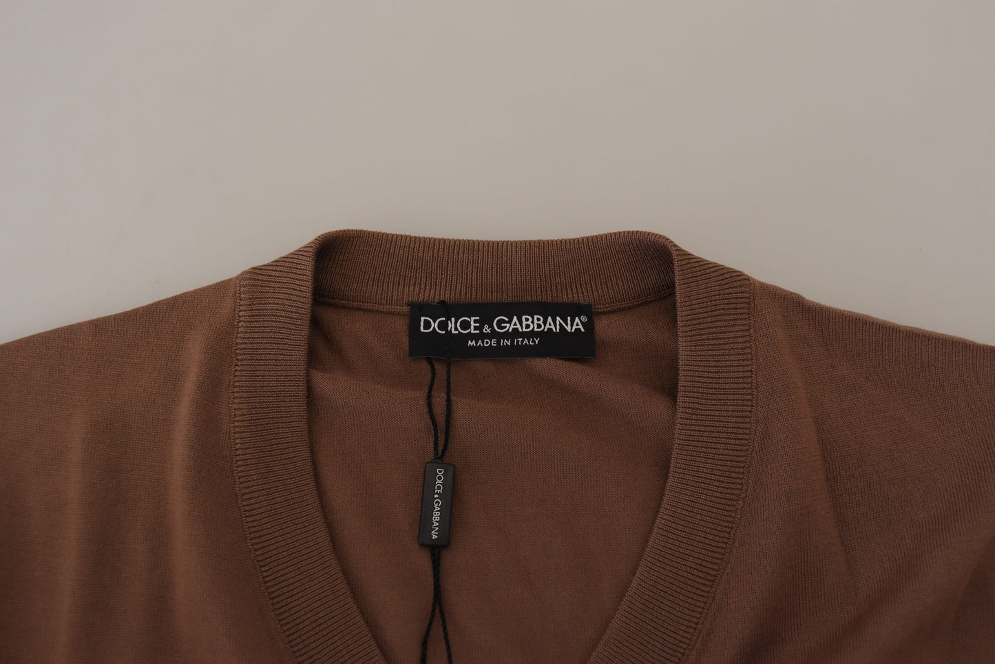 Dolce &amp; Gabbana Brauner Wollpullover für Herren mit V-Ausschnitt