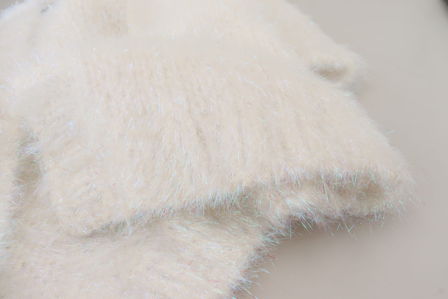 Dolce &amp; Gabbana – Weiße Strickjacke mit langen Ärmeln und Fransen