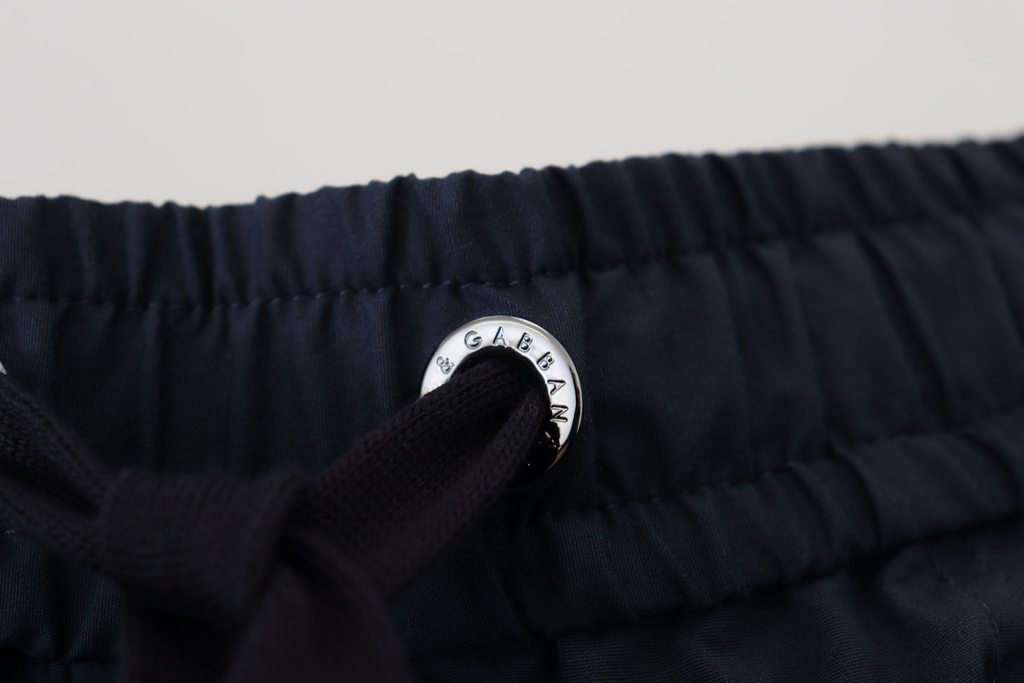 Dolce &amp; Gabbana – Blaue Bermudashorts mit mittlerer Taille