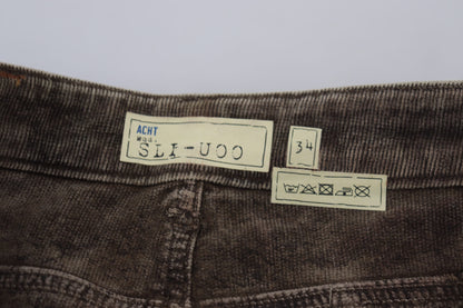 Acht Graue Slim Fit Jeans aus gewaschenem Baumwollcord