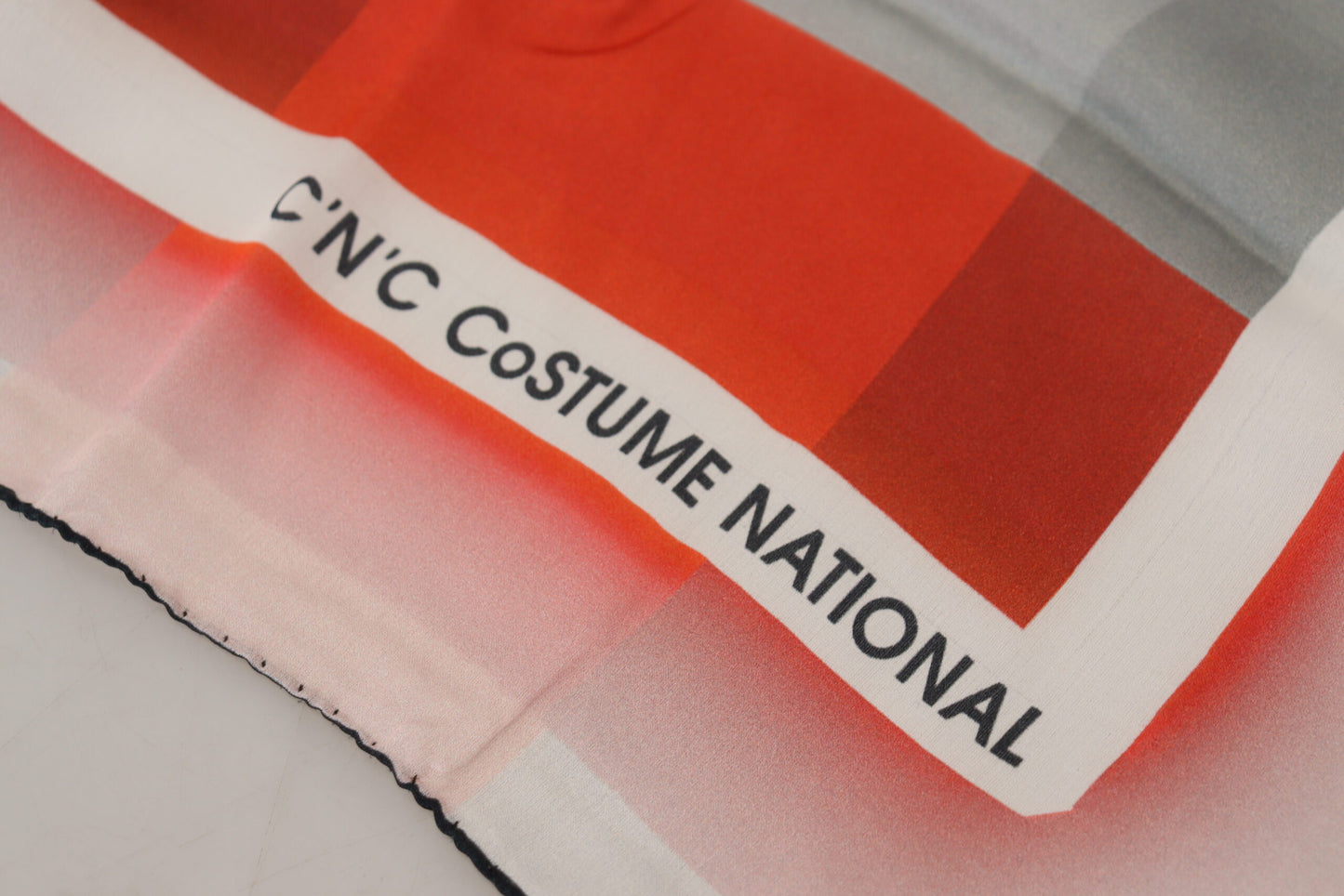 Costume National Grau Rot Schal Foulard Wickelschal