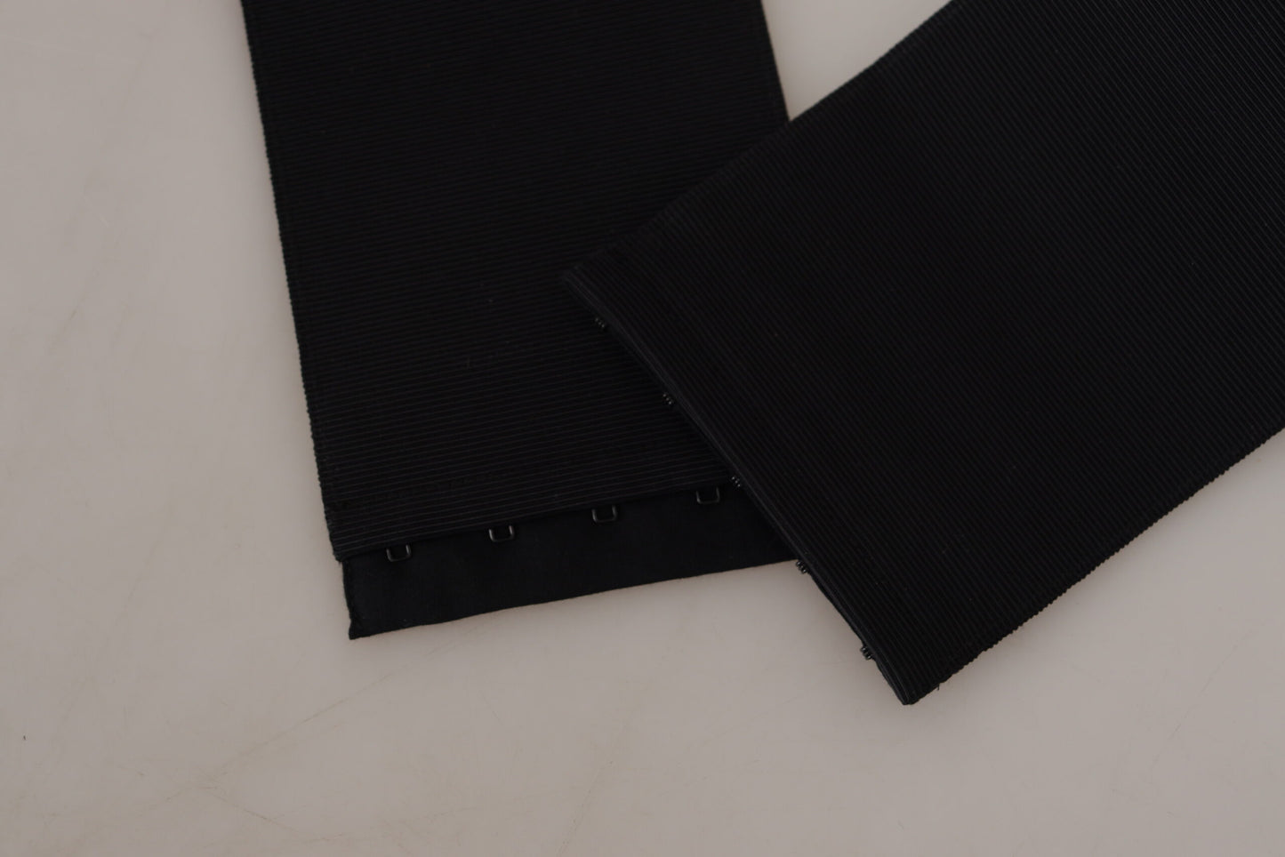 Dolce &amp; Gabbana – Schwarzer Taillengürtel aus Seide und Messing mit Kristallverzierung