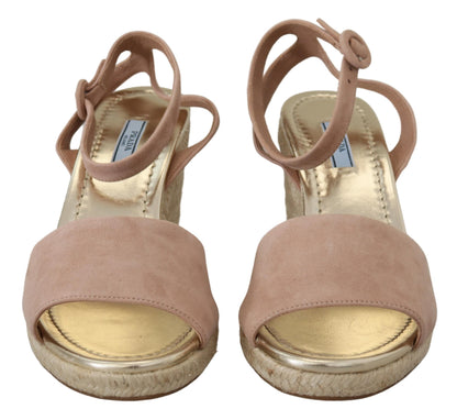 Prada – Sandalen mit Knöchelriemen aus rosa Wildleder