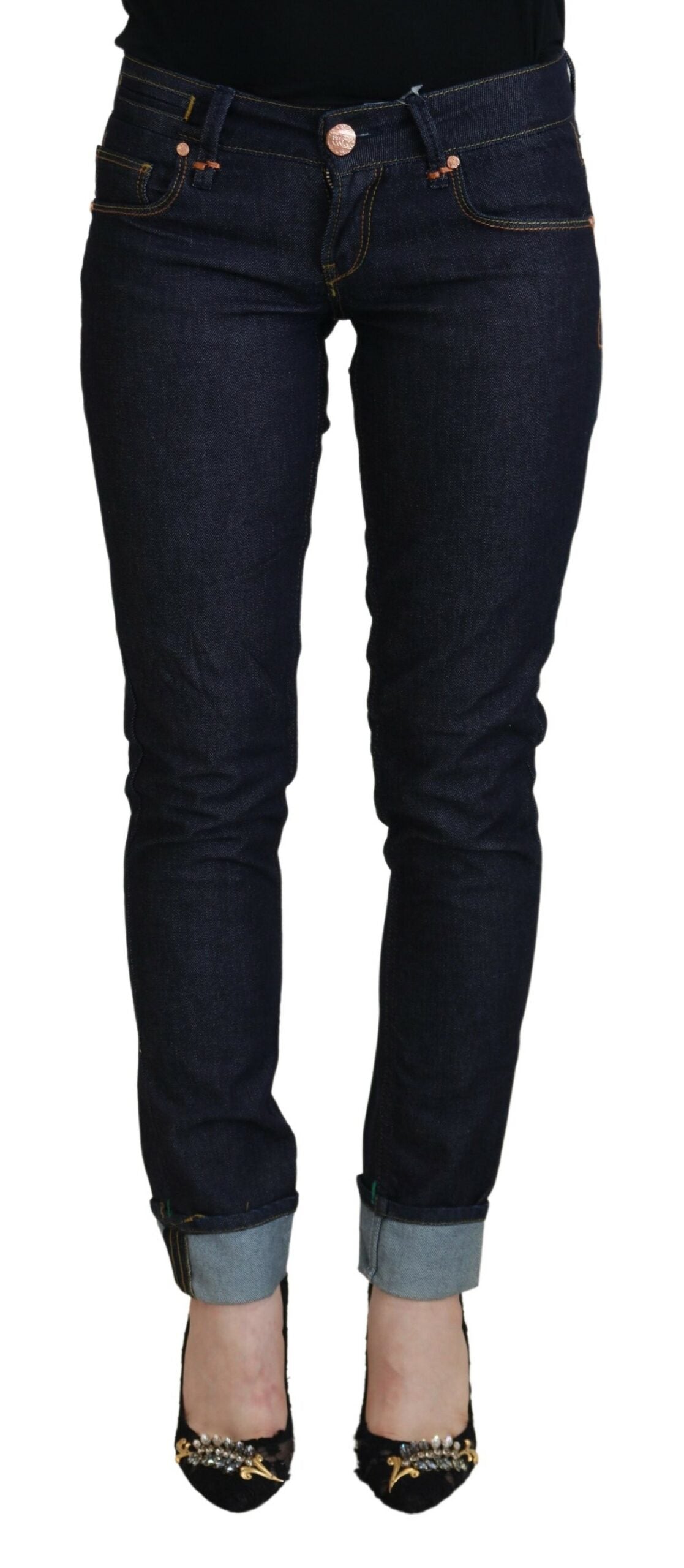 Acht Blaue, schmal geschnittene Damen-Jeans aus Baumwolle mit niedriger Taille