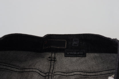 Acht – Schwarze Slim Fit-Jeans aus Baumwolldenim mit niedriger Taille