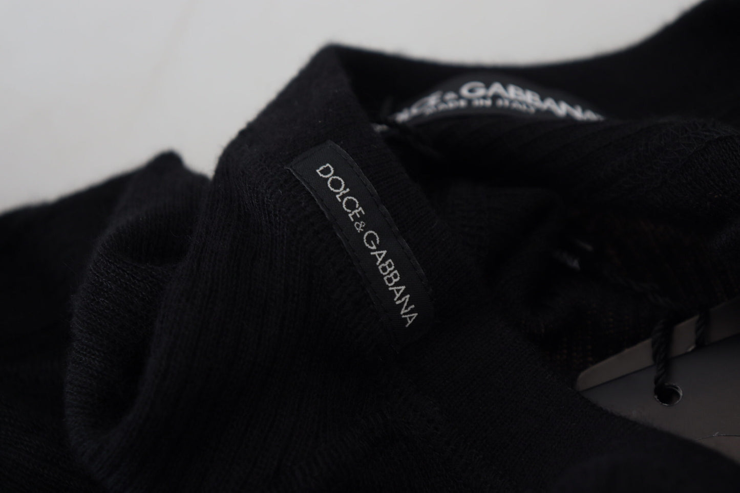 Dolce &amp; Gabbana – Schwarzer Kaschmirpullover mit Knöpfen
