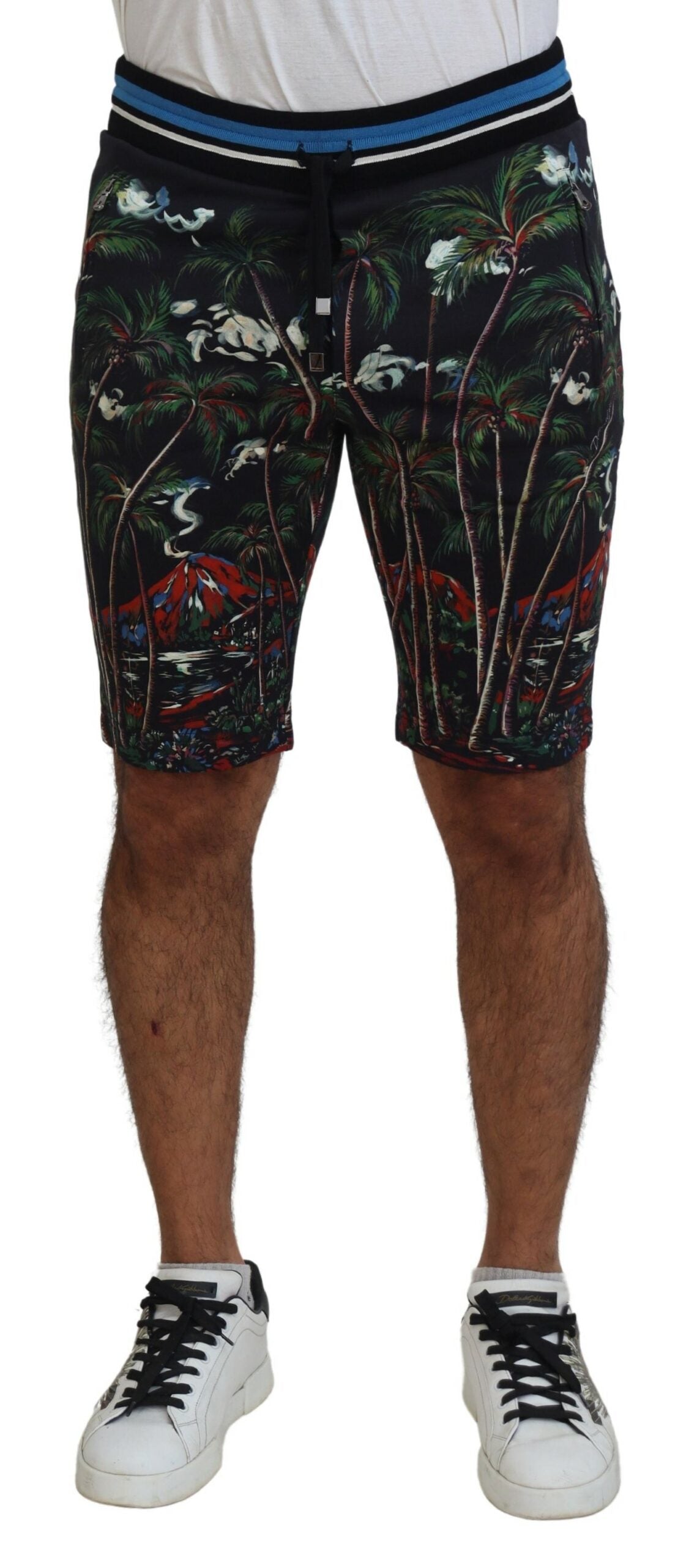 Dolce &amp; Gabbana – Freizeitshorts aus schwarzer Baumwolle mit Vulkan-Print