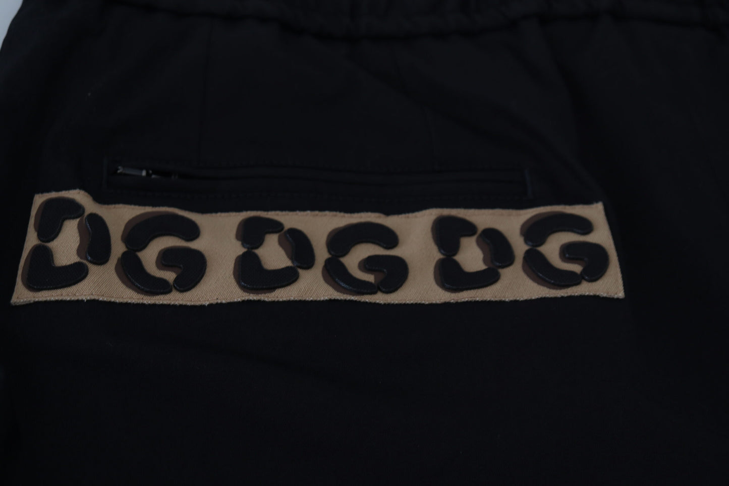 Dolce &amp; Gabbana – Schwarze, verkürzte Hose aus Baumwolle mit elastischem Bund und DG-Logo
