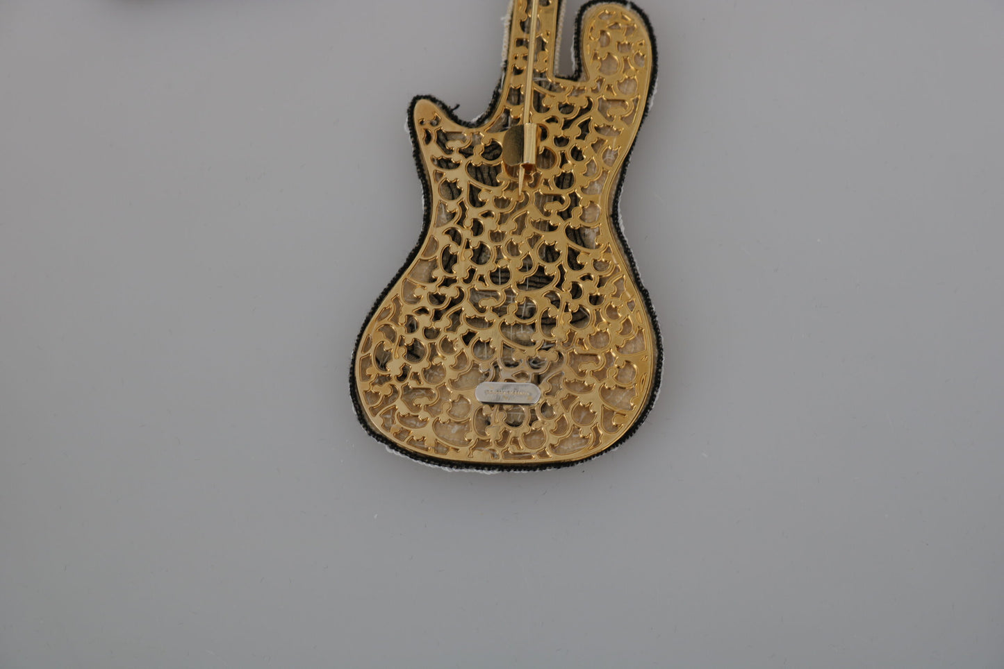 Dolce &amp; Gabbana Gold Messing Perlen Gitarre Pin Accessoire Brosche