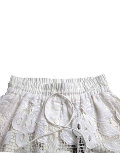 Dolce &amp; Gabbana – Weiße Bermudashorts aus Baumwolle mit Cut-outs und hoher Taille