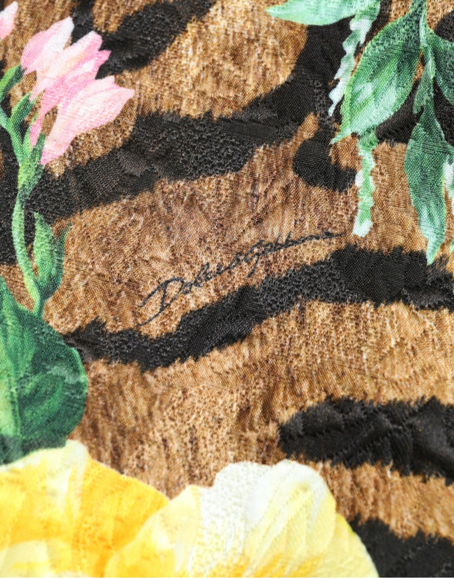 Dolce &amp; Gabbana – Mehrfarbiges Mini-Etuikleid mit Tiger-Blumendruck