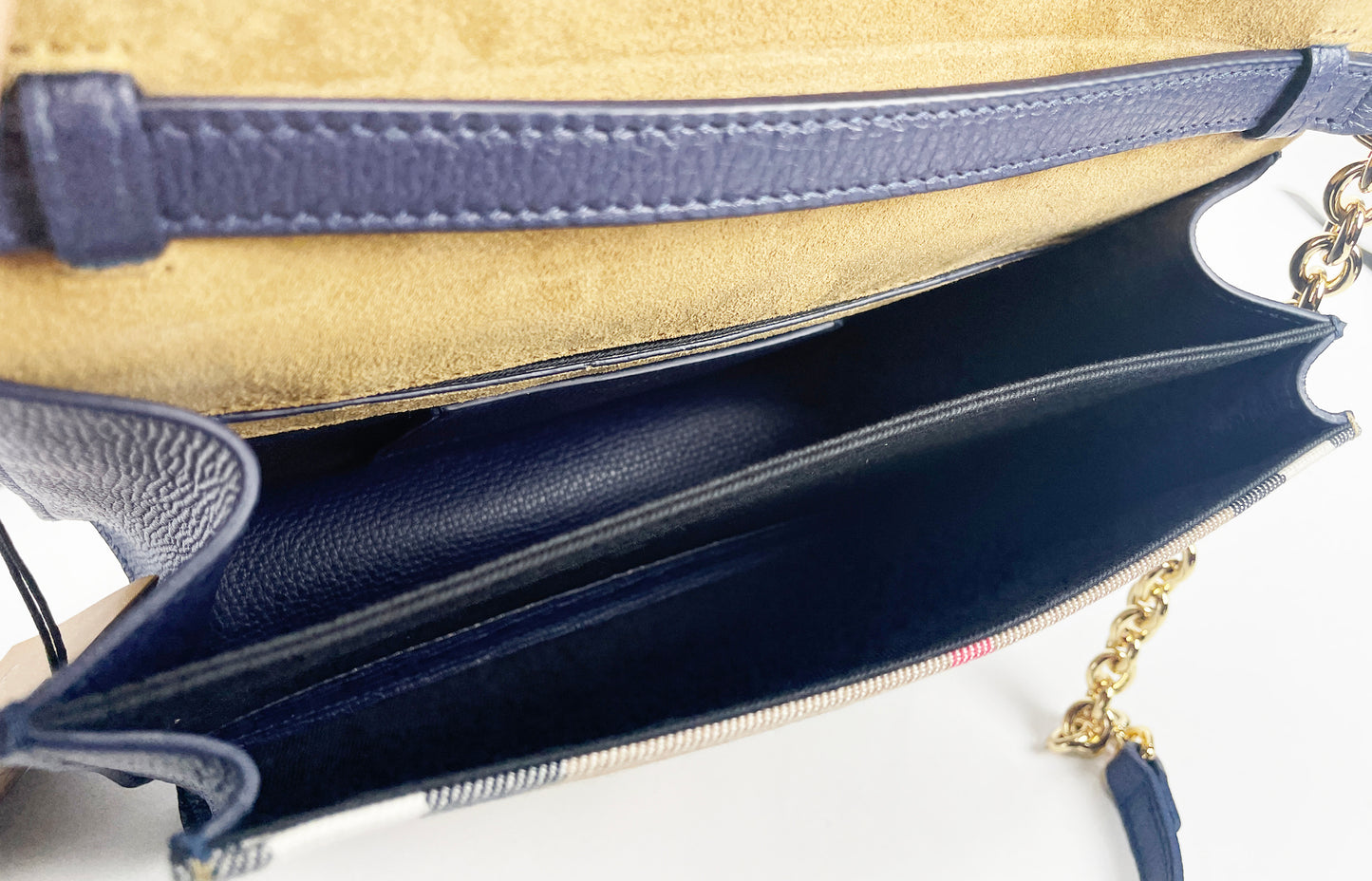 Burberry Macken – Kleine Umhängetasche aus Leder in Regency-Blau mit House Check-Muster