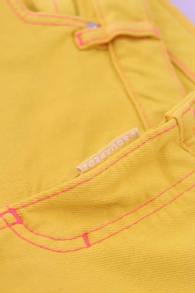 Dsquared² – Niedrig taillierte, verkürzte Jennifer-Jeans aus Baumwolle in Gelb