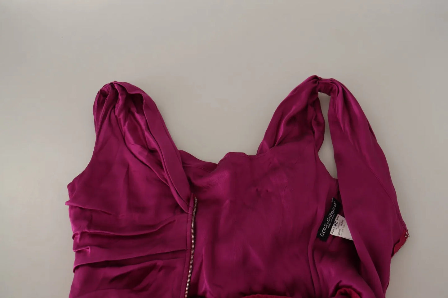 Dolce &amp; Gabbana – Etuikleid im Meerjungfrauen-Stil aus Stretch-Seide in Fuchsia