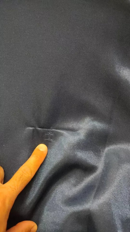 Dolce &amp; Gabbana Blauer Pullover mit gestreiftem King Bee-Aufnäher und heraldischem Patch