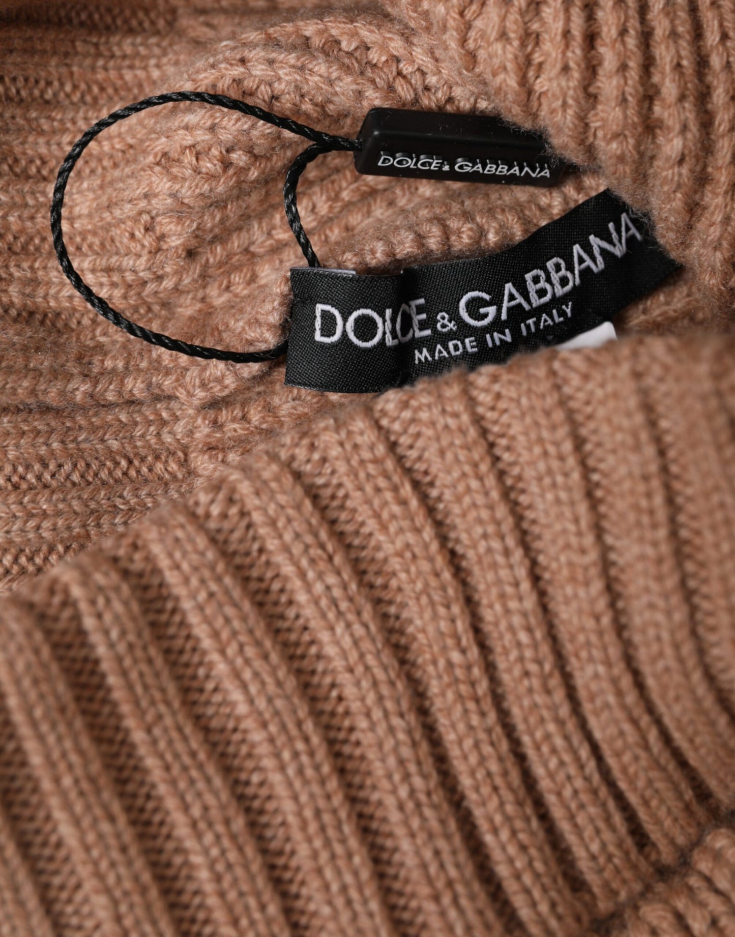 Dolce &amp; Gabbana – Braune Wintermütze mit einfarbigem Strickfell