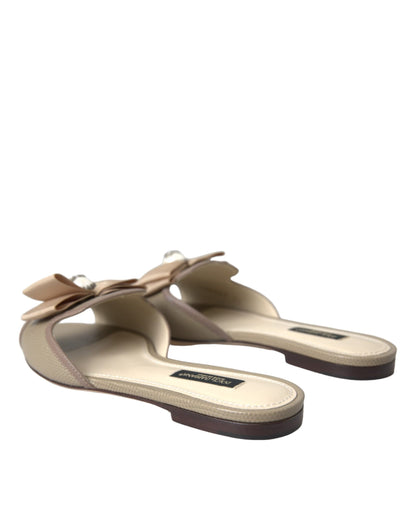 Dolce &amp; Gabbana Beige Logo Pearl Flats Sandalen Slides Schuhe
