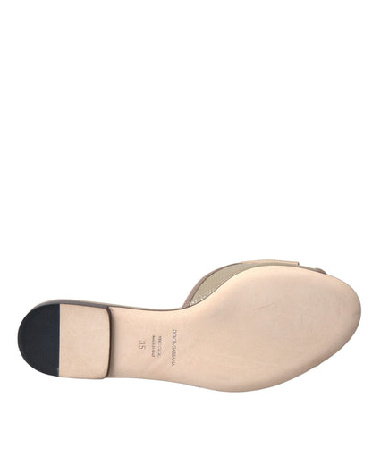 Dolce &amp; Gabbana Beige Logo Pearl Flats Sandalen Slides Schuhe