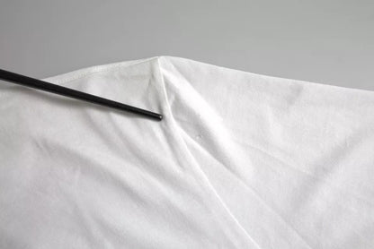 Dolce &amp; Gabbana – Weißes T-Shirt mit Rundhalsausschnitt und Logoprägung und kurzen Ärmeln