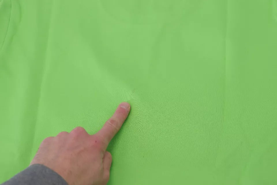 تيشيرت دولتشي آند غابانا الأخضر القطني بشعار DG CHANNEL