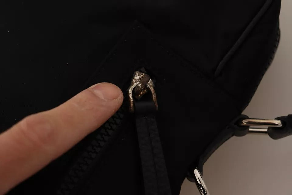 Dolce &amp; Gabbana – Schwarze Messenger-Umhängetasche aus Nylon und Leder mit DG-Logo-Aufnäher