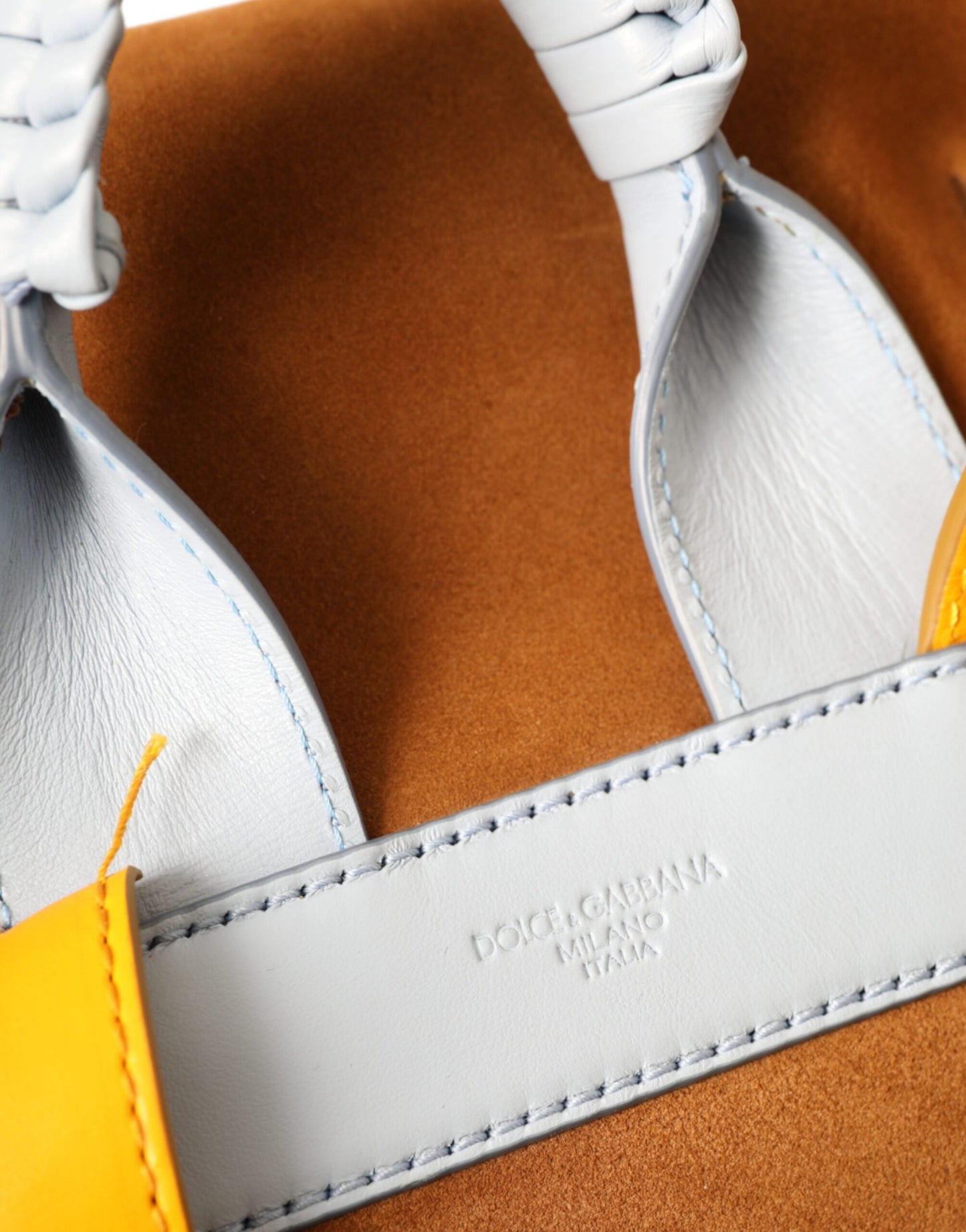 Dolce &amp; Gabbana – Rucksacktasche aus Wildleder mit Logo in Braun und Gelb