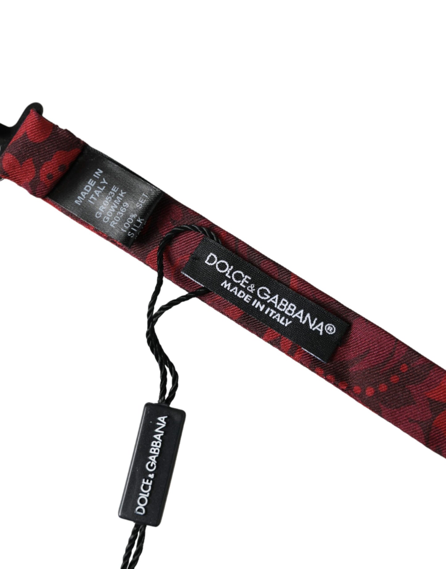 ربطة عنق رجالية قابلة للتعديل من دولتشي آند غابانا، مصنوعة من الحرير الأحمر ومزينة بنقشة زهور