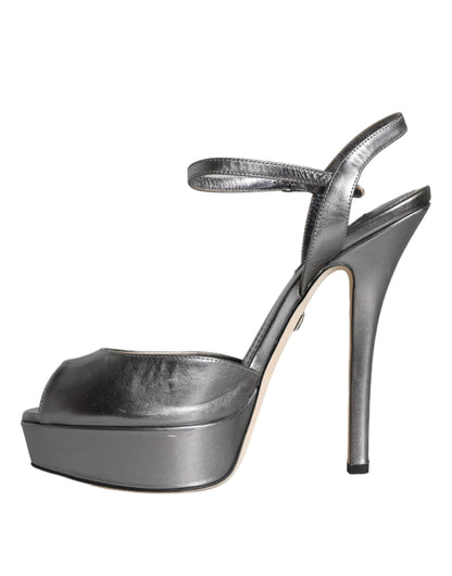 Dolce &amp; Gabbana Keira Plateausandalen aus metallischem Silber