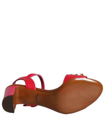 Dolce &amp; Gabbana – Keira – Sandalen aus Fuchsia-Leder mit Verzierung