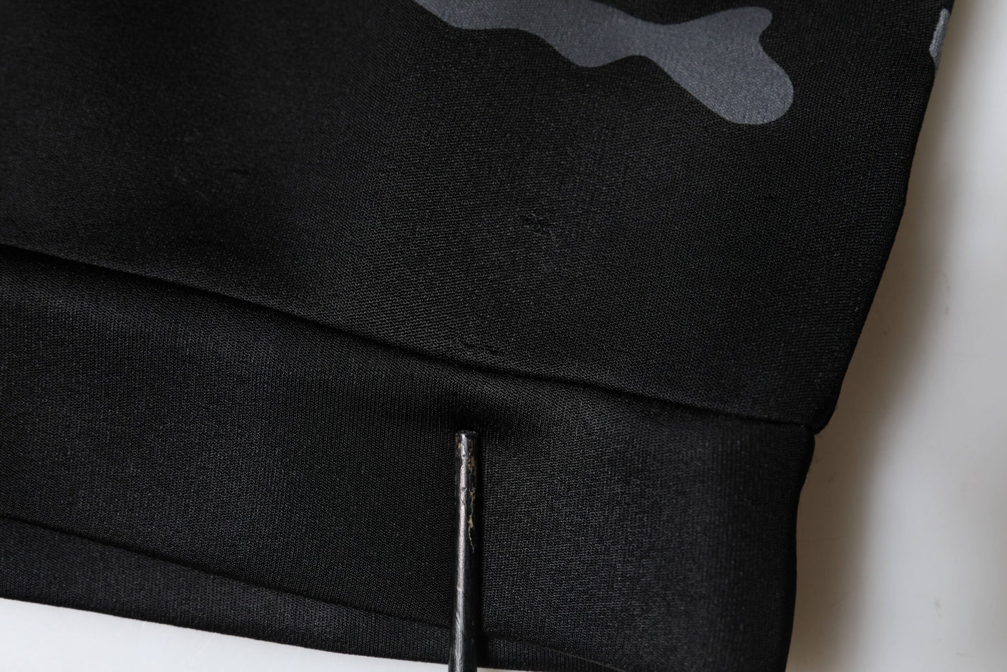 Dolce &amp; Gabbana Schwarzer Camouflage-Sweatshirtpullover mit Rundhalsausschnitt