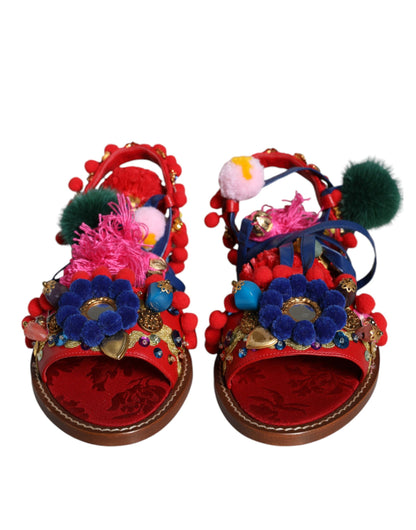 Dolce &amp; Gabbana – Sandalen mit Fellwickel in Mehrfarbig mit Pom-Pom-Muster