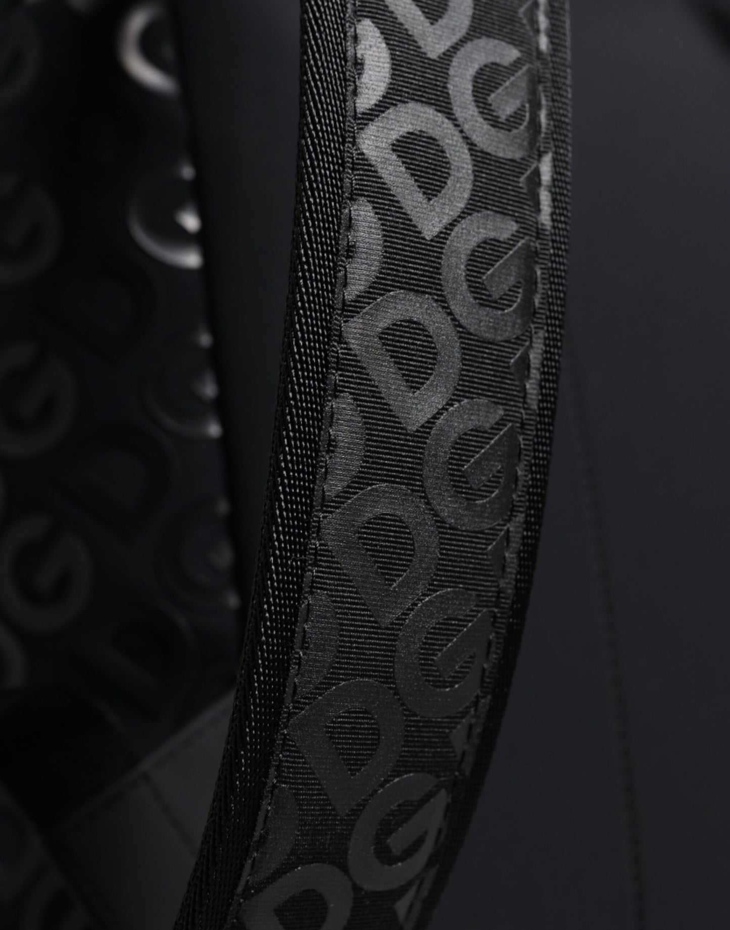 Dolce &amp; Gabbana – Schwarzer Reiserucksack aus Neopren „DG Mania“