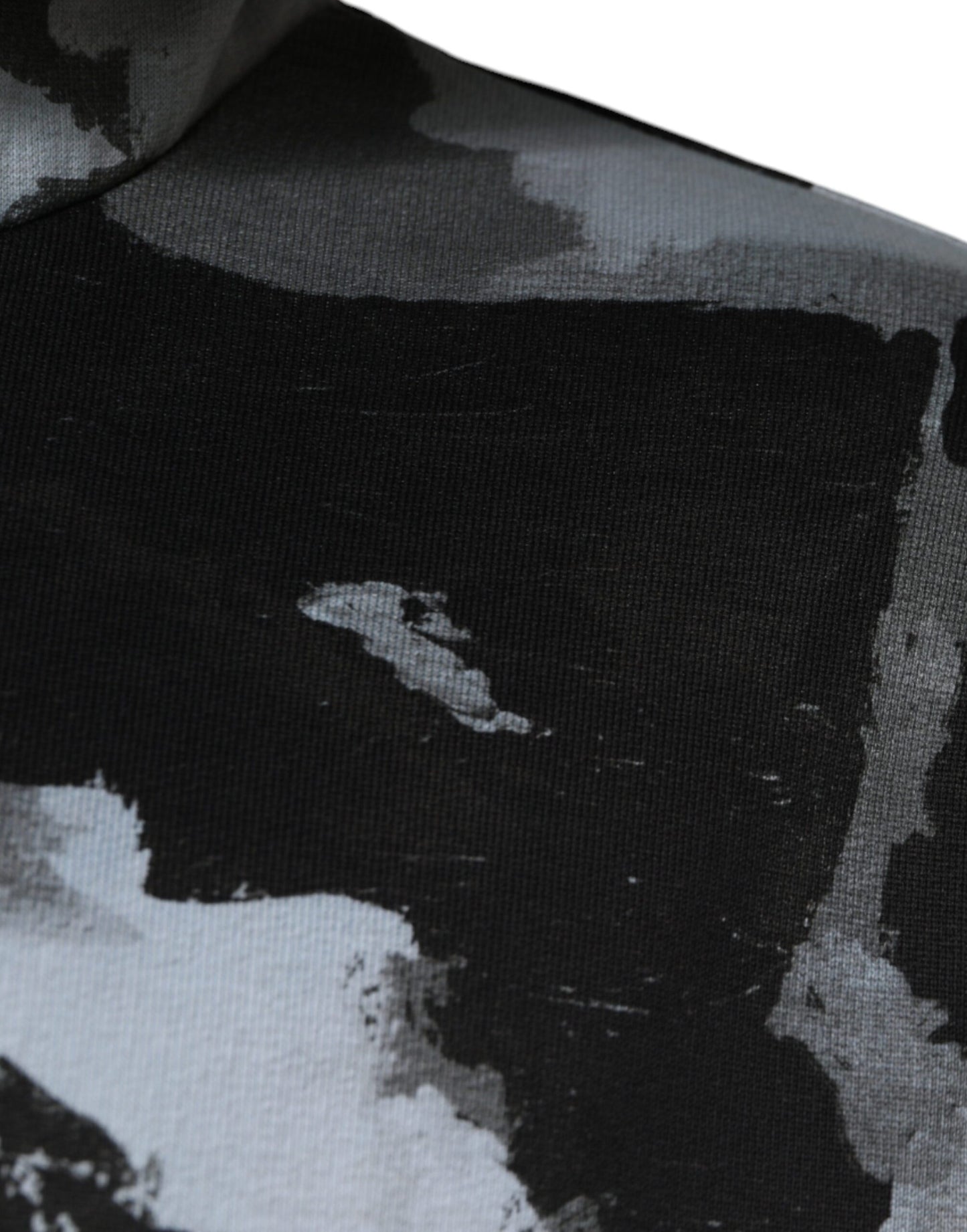 سترة رجالية بغطاء رأس مموهة متعددة الألوان من دولتشي آند غابانا