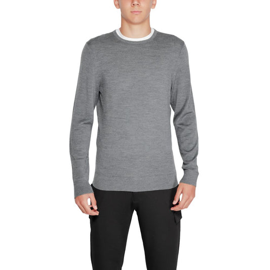 Calvin Klein – Graue Sportbekleidung aus recycelter Wolle