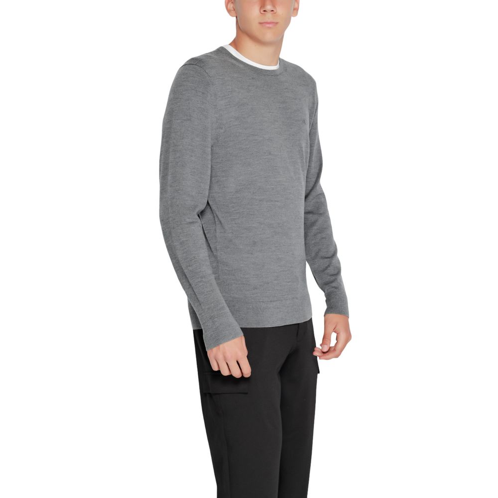 Calvin Klein – Graue Sportbekleidung aus recycelter Wolle