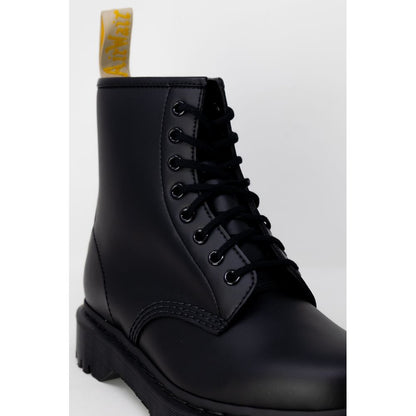 Dr. Martens – Schwarzer Polyesterstiefel