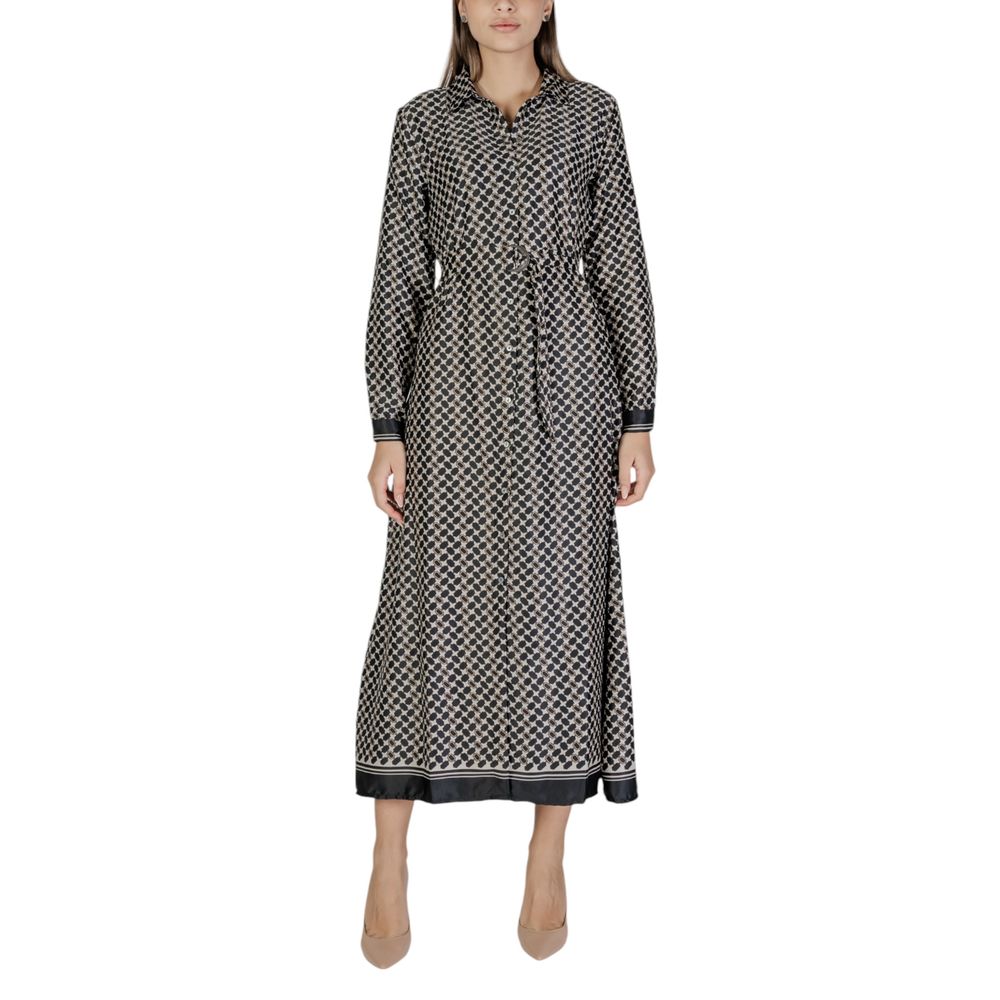 Only Schwarzes, langes Oberteil aus recyceltem Polyester